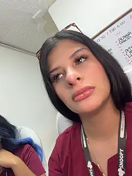 Živá chatovací místnost Mia_Alanna