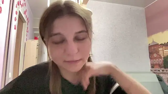 HwaTrippel – live chatrum