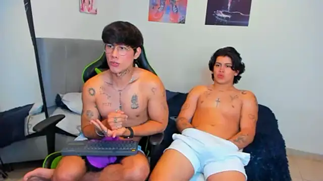 Jim_and_Lee's Webcam Show