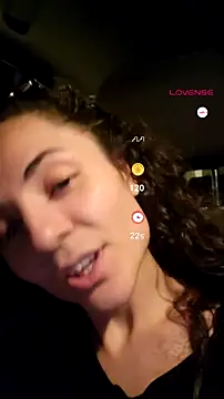 mykymykyyyy's Live Chat Room