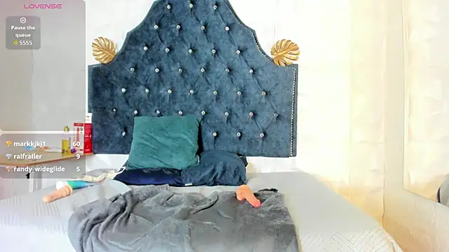 Chat soba uživo modela dacotta_smith