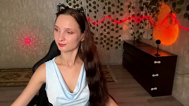 GensaFlara's Live Chat Room
