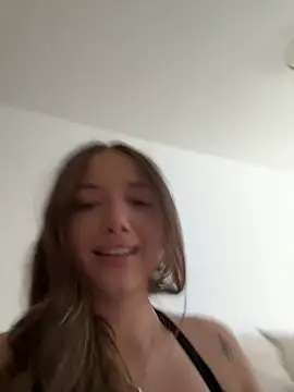 WilddAngel's Live Chat Room