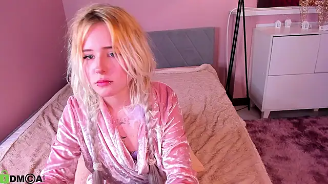 kikipeach: вебкам-шоу