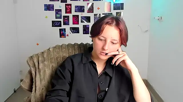 Živá chatovací místnost Dilara_Kiss_