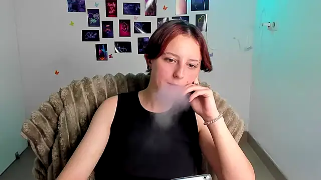 Phòng Chat Trực Tiếp Dilara_Kiss_