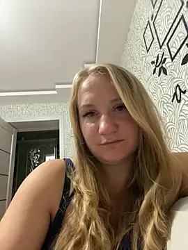 Emilia_ki – Naživo XXX chat