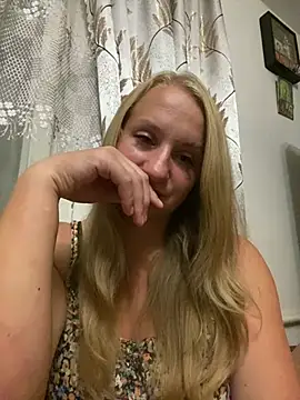Emilia_kin Live chat-huone