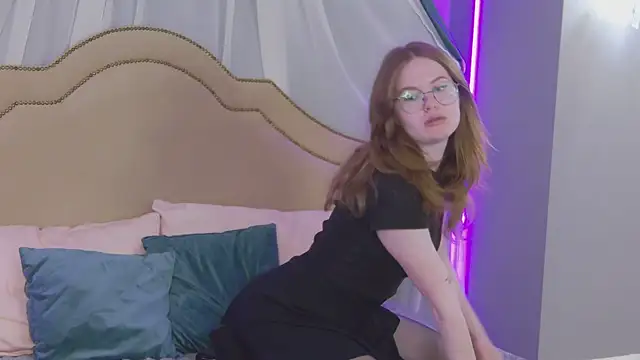 Sala de chat ao vivo de ClaireFlowers