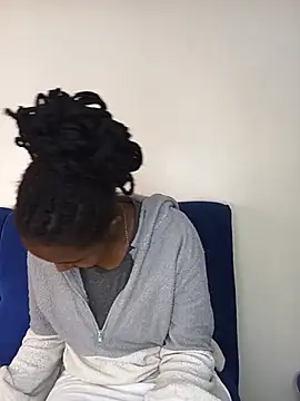 Suckmysweetboobs – live chatrum