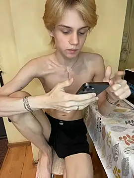 rudakovv Секс шоу на живо пред камера