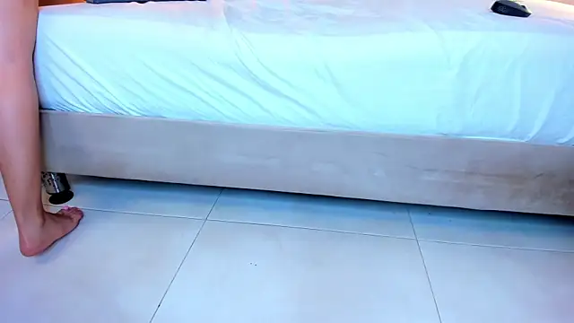 jadetorres_ Live chatroom
