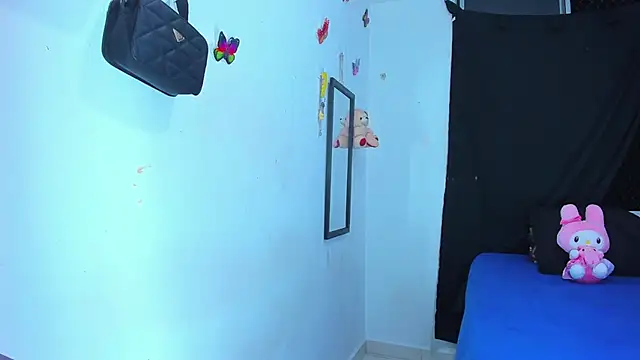naomi_west_xxx 실시간 채팅방