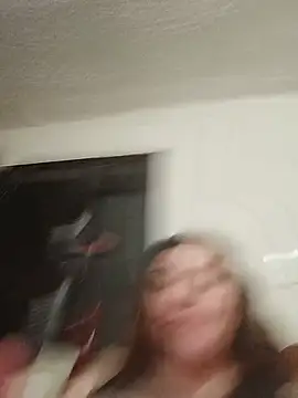 חדר צ'אט בשידור חי של Angelika_Clauss