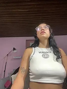 Tinniforwor Cameră chat live