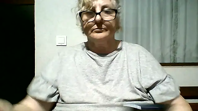 Sala de chat en directo de NoraMelow