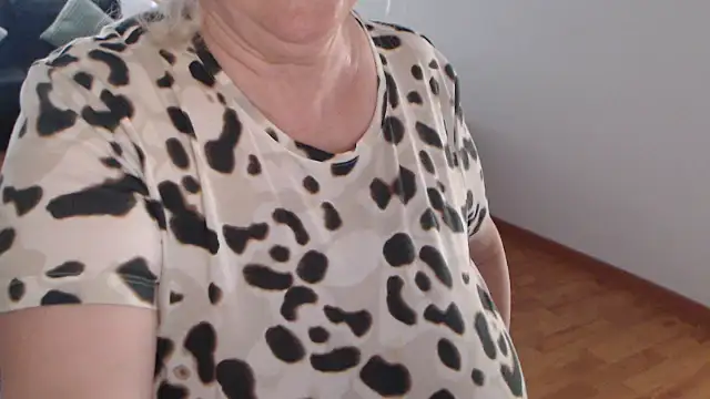 Chatroom en direct de NoraMelow