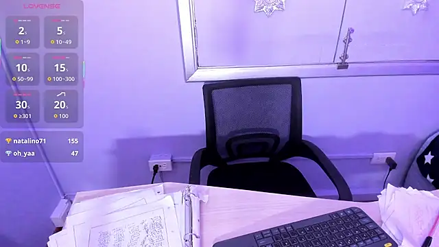 Živá chatovací místnost Saki_Akanne