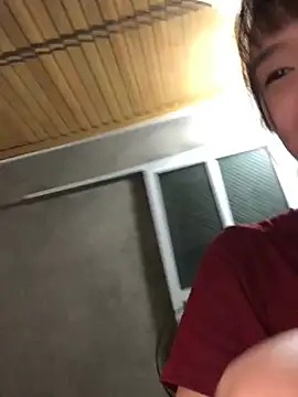 -Sukem-mut 现场聊天室