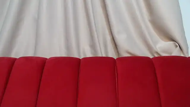 Pokój czatu na żywo – YummyMilkylanexxx