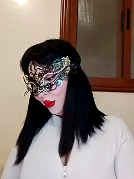 Quen_Rubyy élő chatszobája
