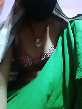 DEEPTI_varma Adlı Modelin Canlı Sohbet Odası