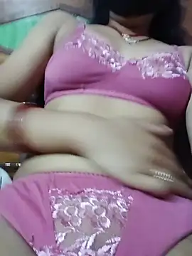 Chat soba uživo modela DEEPTI_varma