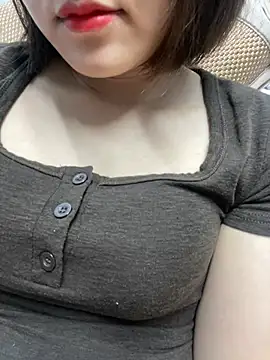 Xuka_18 Cameră chat live