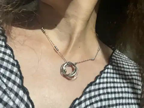 Show sexual ao vivo de KIRA_kiki