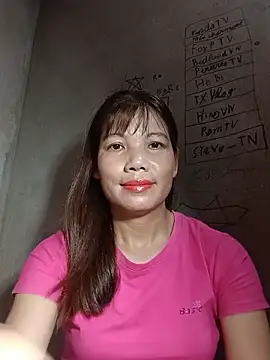 Gee_hot's Live Chat Room