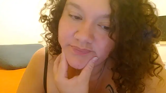 HeidiSanabrian Live chat-huone