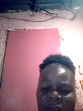 PRETTY-LILY's Live Chat Room