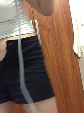 Chat soba uživo modela qingti520-18girl