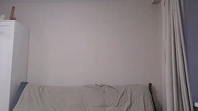 Živá chatovací místnost BloomMoon