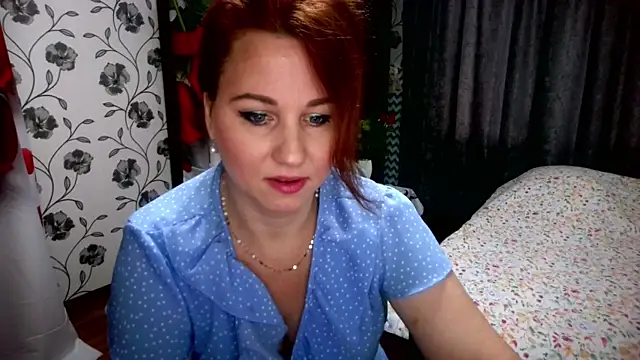 MirandaSummer2 Adlı Modelin Canlı Sohbet Odası