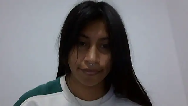 Pocahontas_Honey Ruang Obrolan Langsung