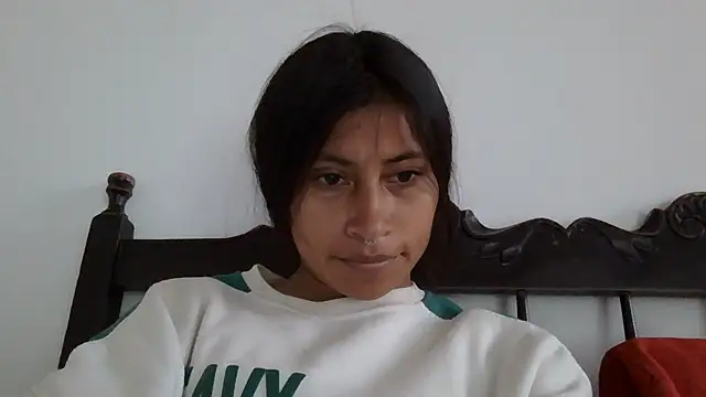 Phòng Chat Trực Tiếp Pocahontas_Honey