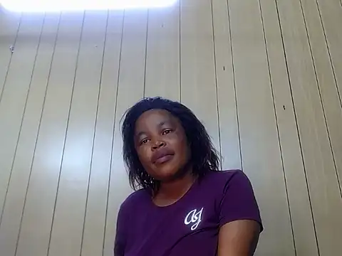 spicykittyy – live chatrum