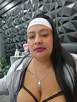 Catalinaa__dss' Live Chat Room