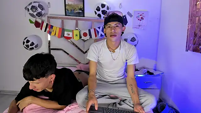Demian_Salvatoire's Webcam Show