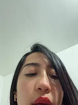 Ashleygross777's Live Chat Room