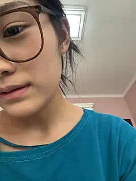 yanzi520 লাইভ চ্যাট রুম