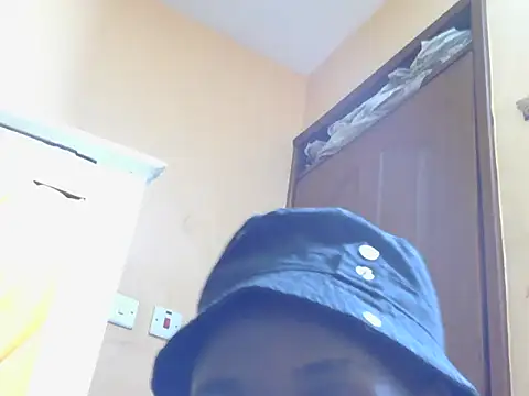 Heliosann's Live Chat Room