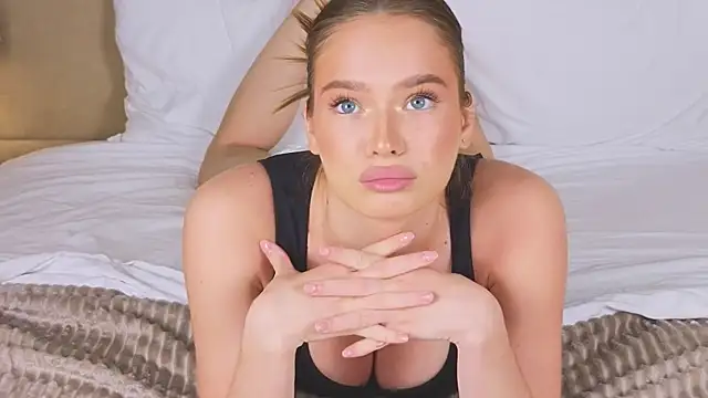 MishaVoxのライブチャットルーム