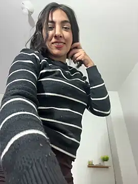 Živá chatovací místnost cherry_skinnyy_