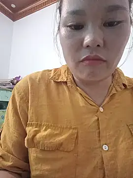 Chat soba uživo modela Holy-mi
