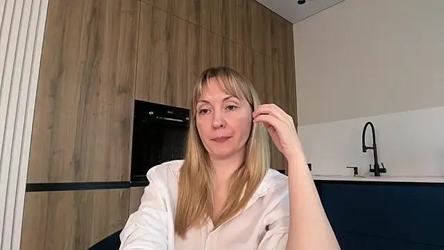 Dorielle's Live Chat Room