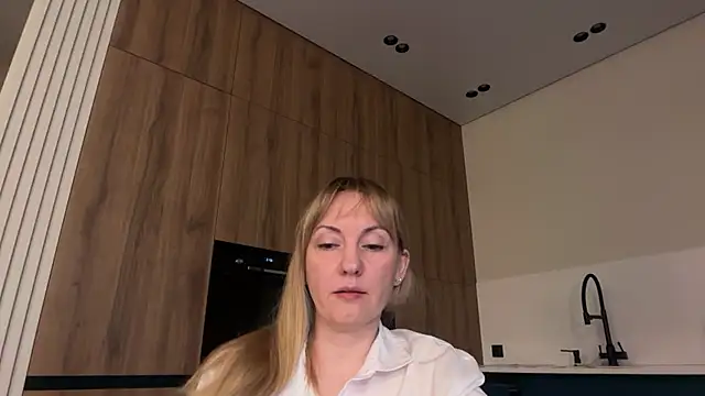 Dorielle's Live Chat Room