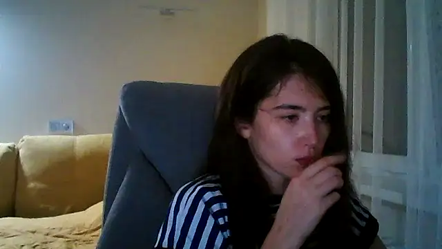 Chat soba uživo modela Joreliama