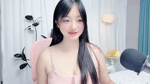 Winnie666999のライブセックスカメラショー